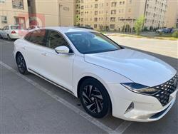 هیۆندای ازێرا